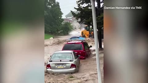 Car swept away in Pennsylvania floodwaters