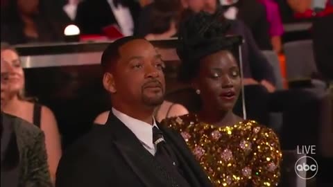 Will Smith smacks Chris Rock