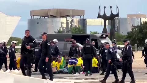 Chaotic scenes from Brazil's capital