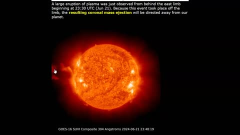 "GIANT sunspot return with large flare"