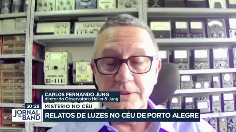 Luzes não identificadas no céu de Porto Alegre