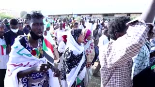 Thousands in Sudan demonstrate in favor of civilian rule