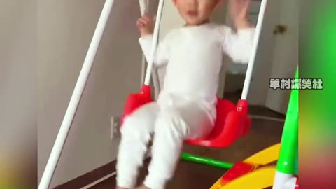 Cute Funny Babies Movements