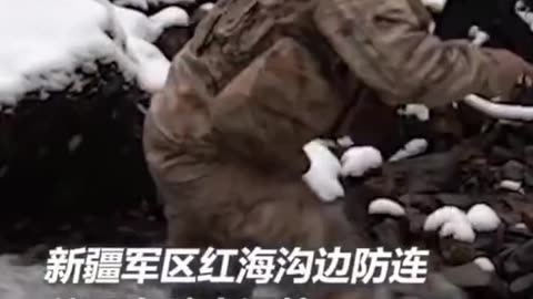 PLA soldiers suffering at high elevations was posted on social media by an anti-CCP group.