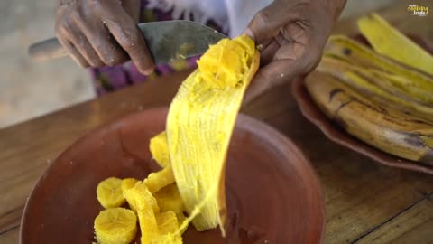 Kerala Dessert Recipe - Banana Payasam - Nendra pazham Payasam