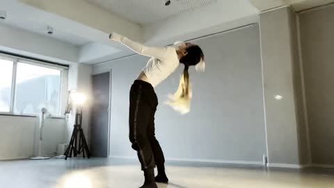 Praying - Kesha - Mia choreography