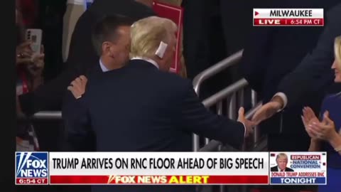 Trump arrives on RNC floor ahead of Big speech