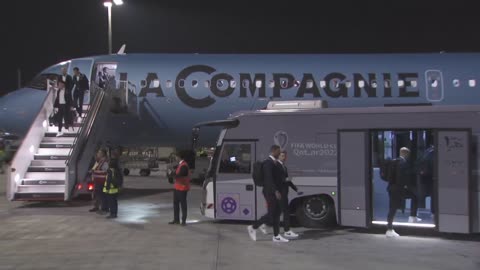 Netherlands touch down in Qatar ahead of World