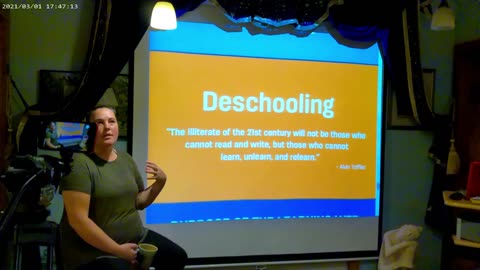 UnSchooling with Moira Mills. presented at the Dream Hollow Barn