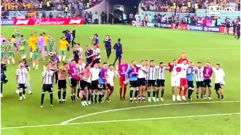 Messi & Argentina Post-Match Celebration With Fans After Qualification to Quarter Finals 2-1 AU