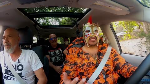 Chistes con el Luchador Escorpión Dorado Al Volante