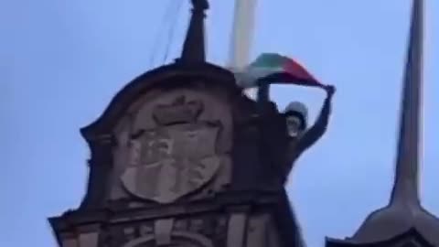 Man in the Northern England took down an Israeli flag and replaced it with a Palestinian flag