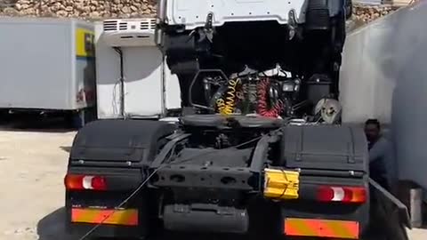 Daily repairman-maintenance big truck three-way catalyst