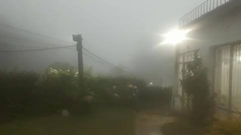 NEBLINA EM PETROPOLIS