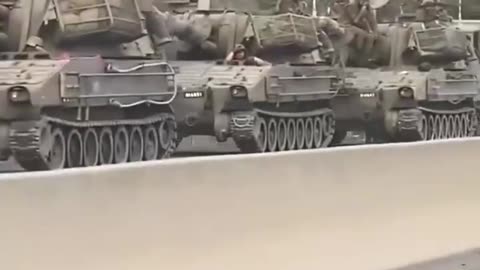 Israeli Tanks Headed Toward Lebanon