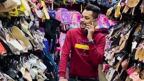 Shopping karna kisko pasand hai_😁 Flight cancel hogai😂 Salman Noman❤️