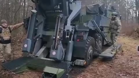 Ukrainian Caesar Auto-Loading 155mm Gun is Next-Level