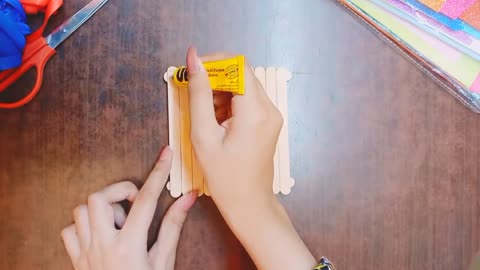 DIY photo frame with popsicle sticks | Ice cream sticks recycle idea | Laiba's Creativity