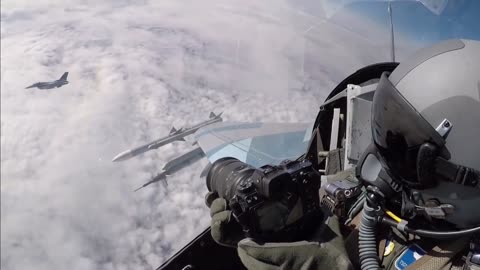 F-16 Cockpit View