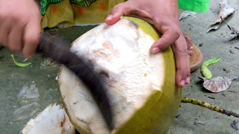 how to cutting baby coconut
