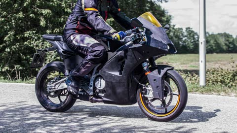 2024 KTM RC 390 TESTING ON PUBLIC ROADS ABROAD