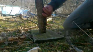 (4k video) My way of safely spliting wood