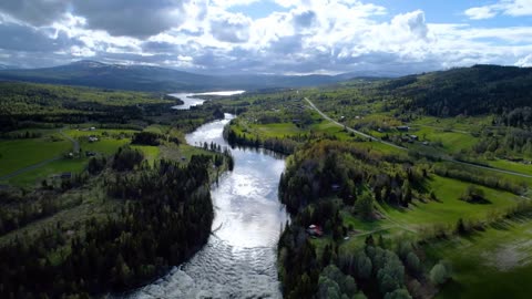 Use drones to capture beautiful cityscapes over the city.