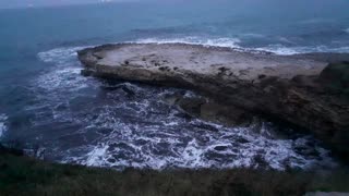 Sea rock | Waves sound | Raining sound 🌧