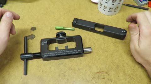 Glock sight installation