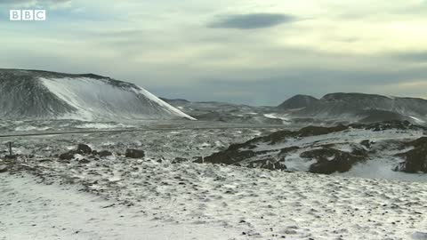 Icelandic volcano erupts near Reykjavik