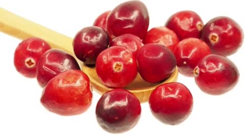 6 Health benefits of eating cranberries