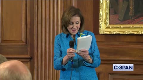 PELOSI'S POETRY: Speaker Tortures Innocent Diners With Poem by Bono