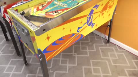 We Bought A 1979 Bally Star Trek Pinball Machine Somebody SHOT WITH A GUN