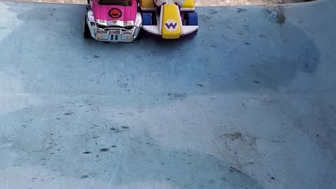 Bowser vs Wario Race - Slide Test