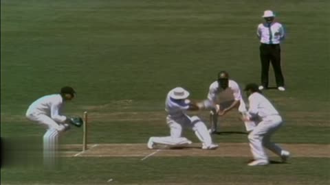 Watch Classics Of Sunil Gavaskar against Australia