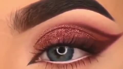 Eyemakeup tutorial step by step for bignner