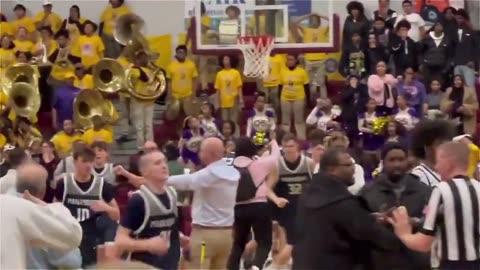 Refs stunningly reverse call on buzzer-beater, throw HS playoff game into chaos
