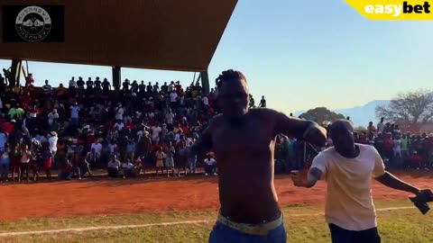 FEEL THE FIGHT, NGWAZI SENT HIM TO THE DOCTOR MUSANGWE OFFICIAL #sport #bareknuckle #mma #boxing