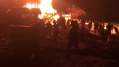 Fuerte incendio en Playa Blanca