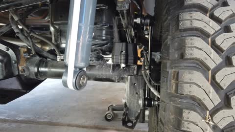 SuperLift Shadow Shocks 2.5 - 4" Lift Jeep Wrangler JLU