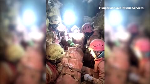 Rescuers move American trapped in Turkish cave