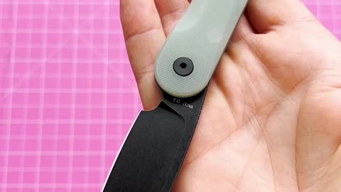 Sparrow by Daggerr Knives Unboxing - Ghost G10, D2 Blade & Button Lock