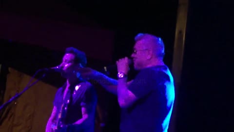 Smash Mouth Live Covering Monkey's I'm A Believer _ HeyNow