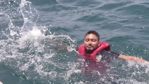 When I almost drowned in Arabian Sea at Goa