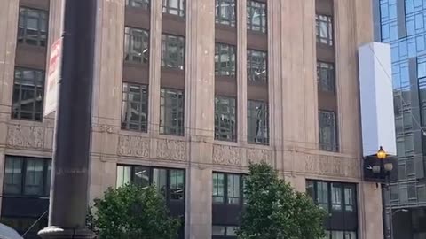 San Francisco Democrats forced Elonmusk to remove the X from the building.