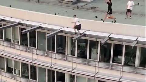 EXTREME PARKOUR AND FREERUNNING IS ANOTHER LEVEL OF CRAZY