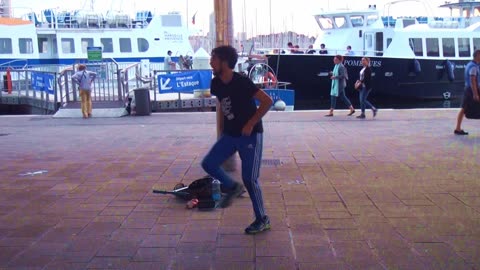 Expedition France Marseilles Tony the break dancer 2017