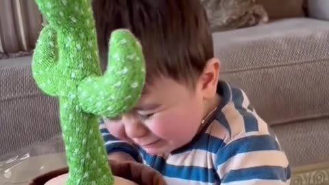 Funny kids reactions to toys 🤣🤣