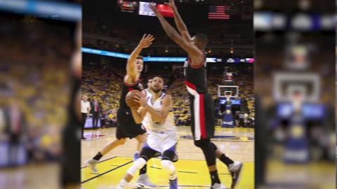 Steph Curry CELEBRATES 3-Pointer with Stone Cold Steve Austin Walk - OH, HELL YEAH!