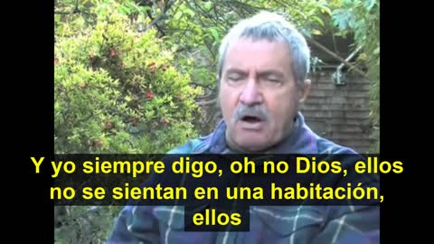 Michael Parenti habla sobre las "teorías de conspiración"